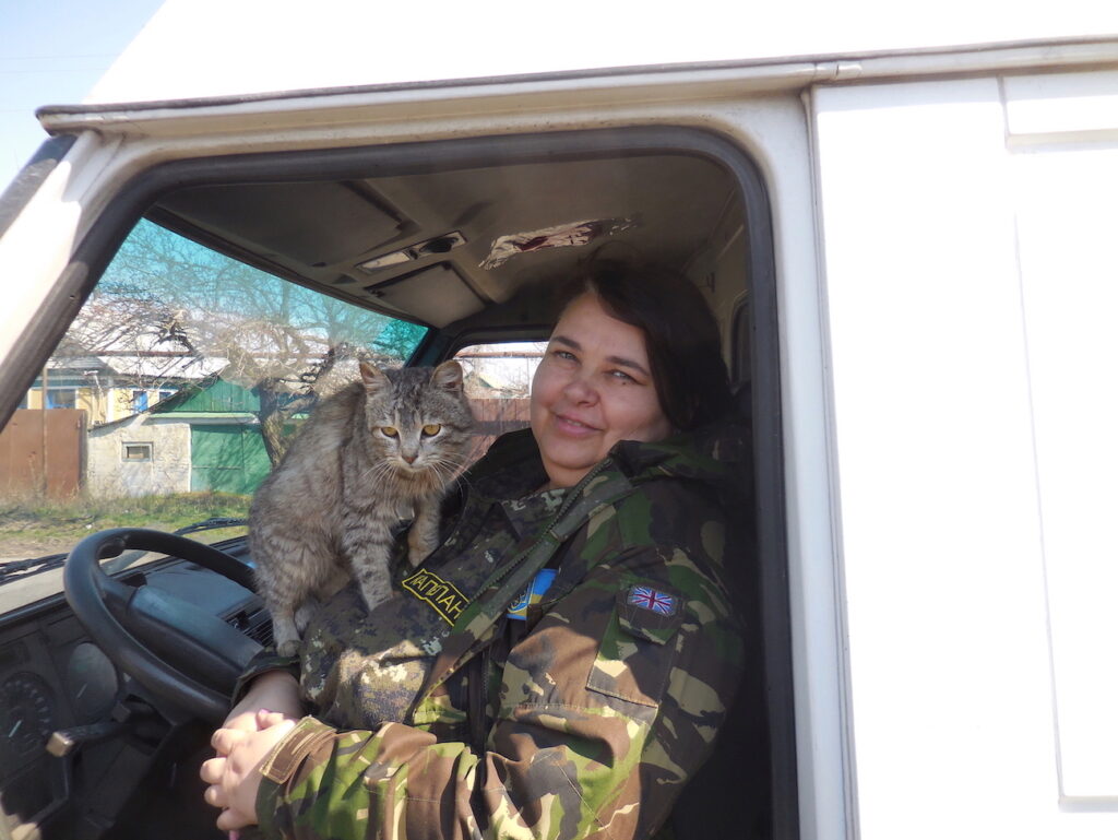 Олександра Андріяшина з котом