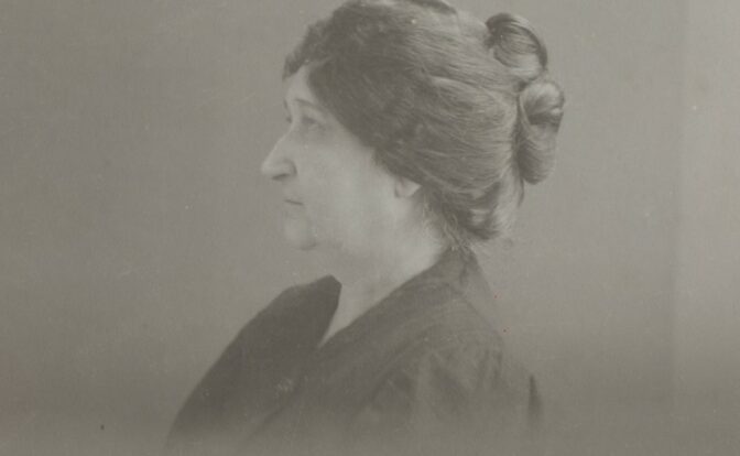 Наталія Кобринська