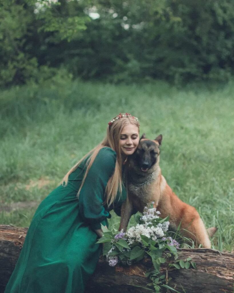Анна Махтєєва