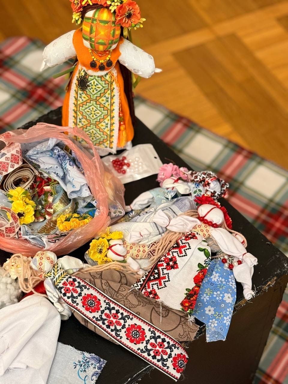 «(НЕ)Видимі жінки»