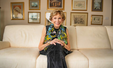 Єдіт Єва Егер