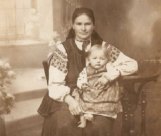 День матері