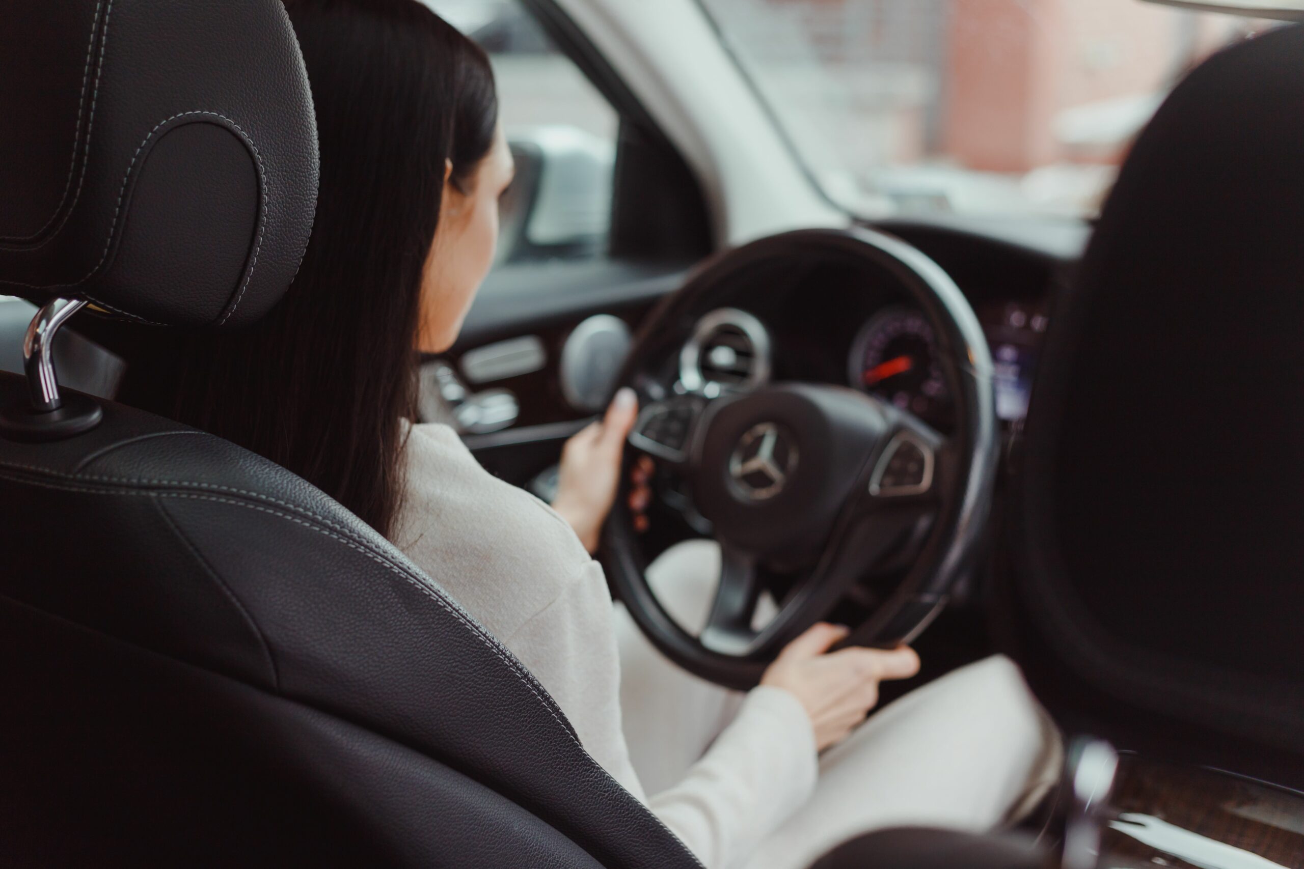 програма Easy Drive для жінок-водійок